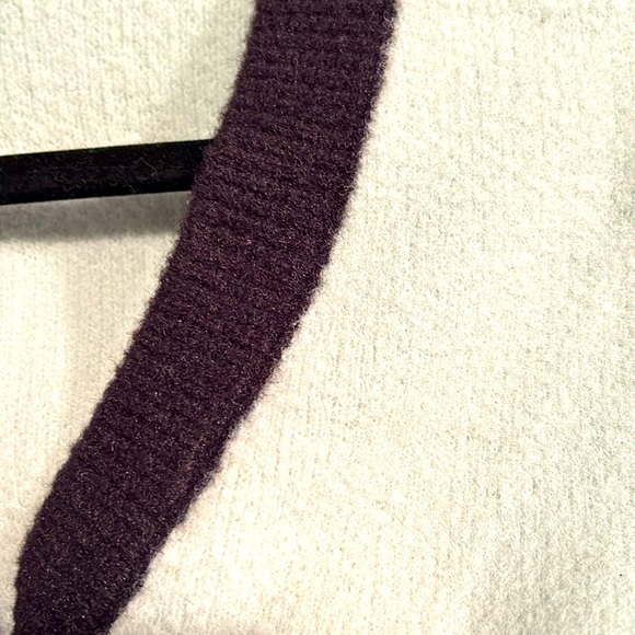 Express short sleeve cardigan in light Apple 🍏 green and black - Picture 5 of 6